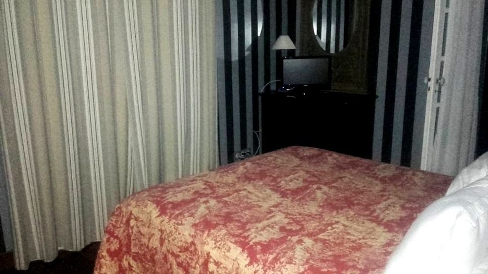 Hotel La Villa Saint-Pierre-dʼIrube Exteriör bild