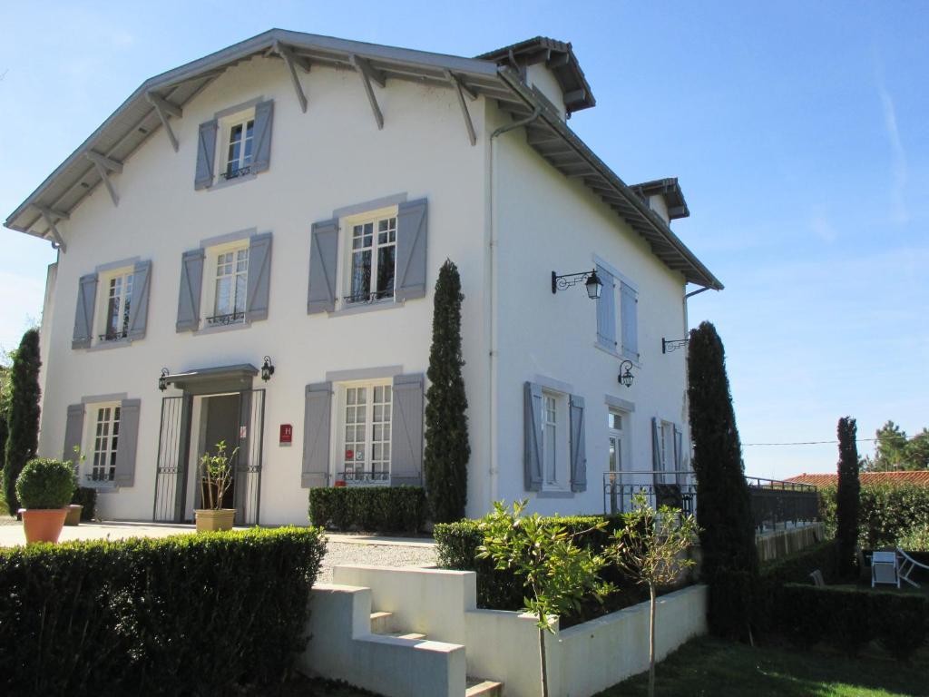 Hotel La Villa Saint-Pierre-dʼIrube Exteriör bild
