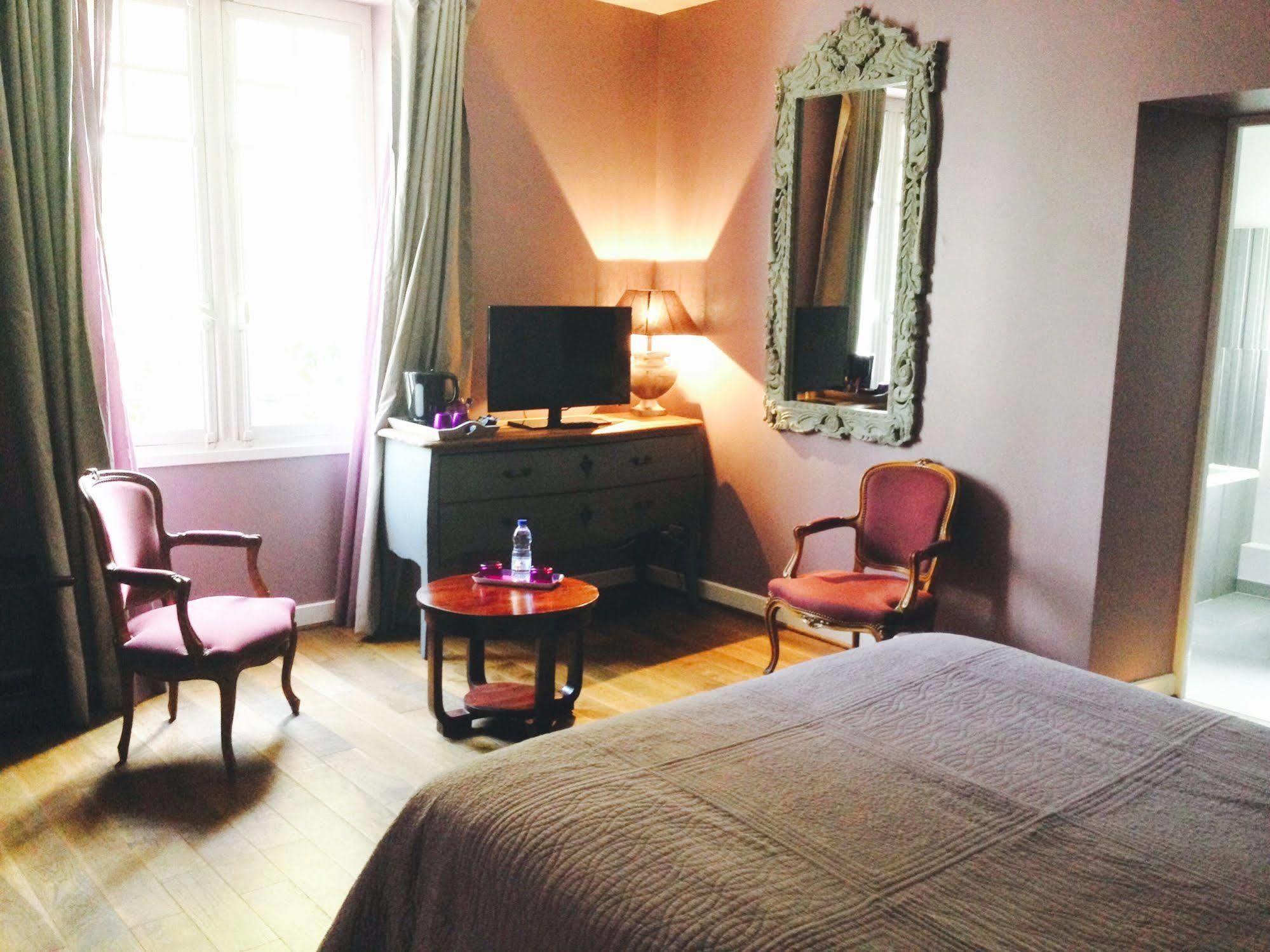 Hotel La Villa Saint-Pierre-dʼIrube Exteriör bild