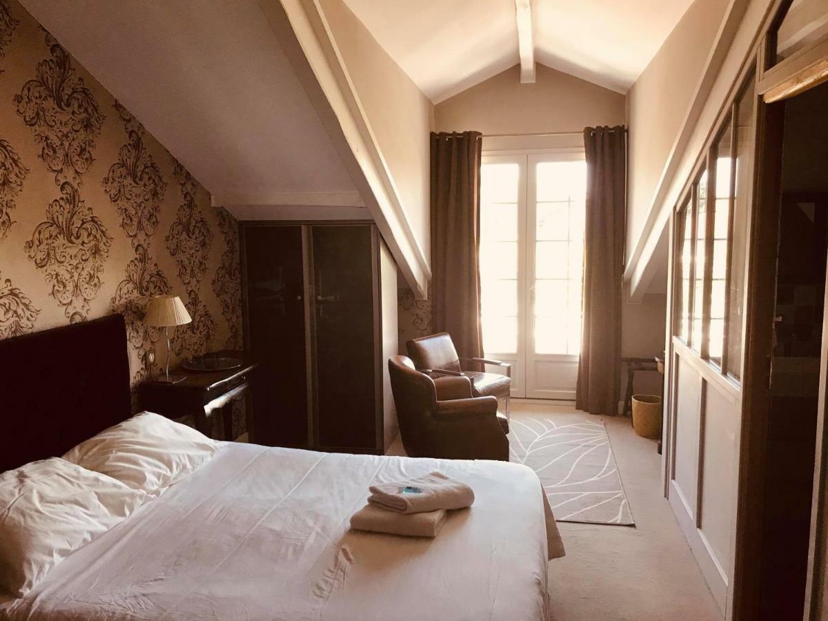 Hotel La Villa Saint-Pierre-dʼIrube Exteriör bild